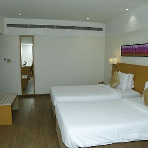 Superior Room 2 Single Beds on food soft beverage