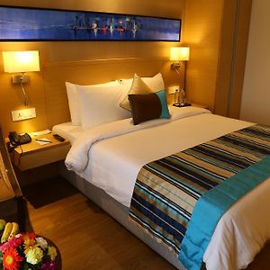 Standard Room 1 Single Bed on food soft beverage